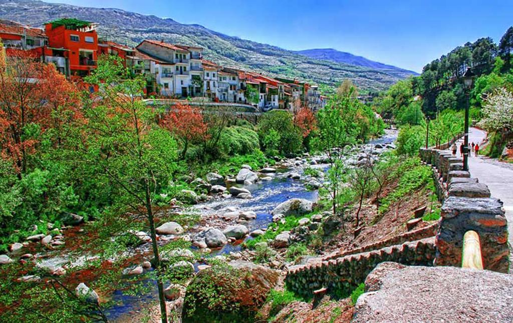 Apartamentos Valle Del Jerte El Huerto Del Cura Cabezuela Del Valle Luaran gambar