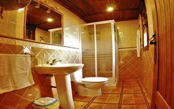 Apartamentos Valle Del Jerte El Huerto Del Cura Cabezuela Del Valle Luaran gambar