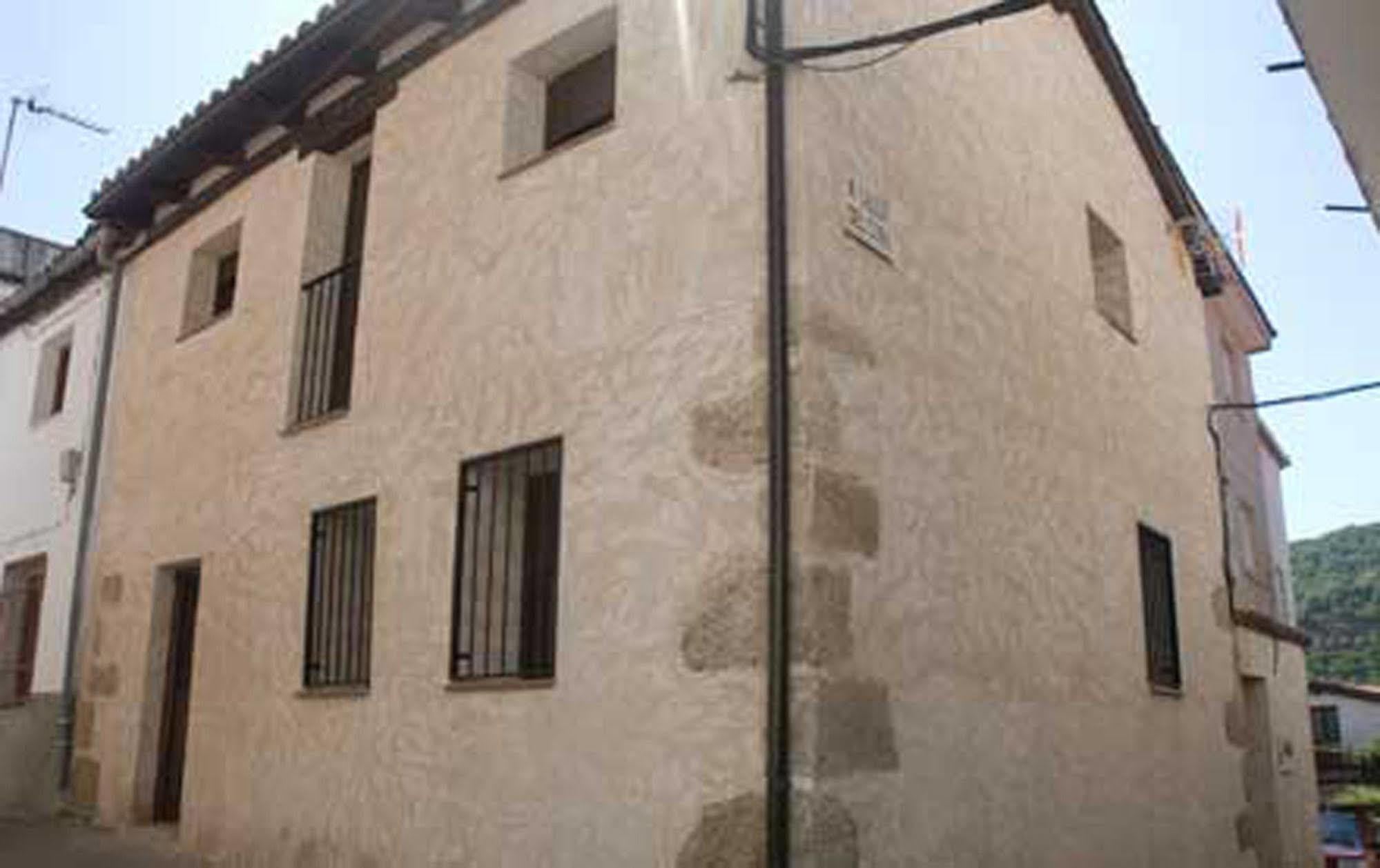 Apartamentos Valle Del Jerte El Huerto Del Cura Cabezuela Del Valle Luaran gambar
